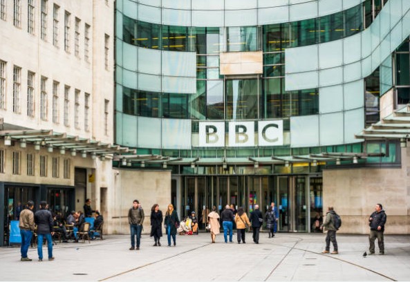 WhatsApp Image 2025-11-10 at 1.01.34 PM ট্রাম্পের ভাষণ সম্পাদনা বিতর্কে বিবিসি প্রধান টিম ডেভির পদত্যাগ