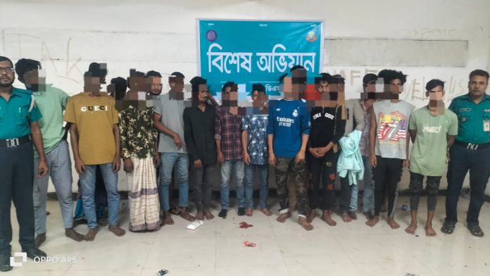 WhatsApp Image 2025-11-18 at 3.08.26 PM মোহাম্মদপুর থানা পুলিশের বিশেষ অভিযানে বিভিন্ন অপরাধে জড়িত ২০ জন গ্রেফতার