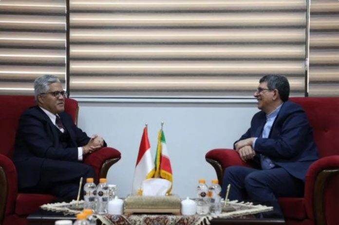 WhatsApp Image 2025-11-26 at 1.36.49 PM ইরান এবং ইন্দোনেশিয়ার মধ্যে বৈজ্ঞানিক, একাডেমিক ও সাংস্কৃতিক সম্পর্ক জোরদার