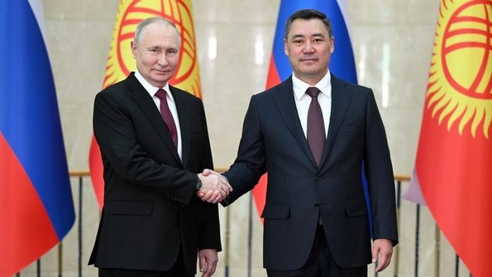 পুতিনের কিরগিজস্তান সফর: যৌথ বিবৃতিসহ সাতটি চুক্তি স্বাক্ষর